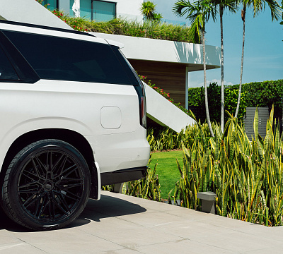 Фото дисков Vossen HF6-5 на Cadillac Escalade V