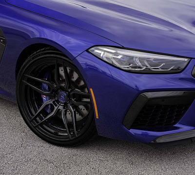 Фото дисков Strasse Wheels SV4 Deep Concave Duoblock на BMW 8/M8