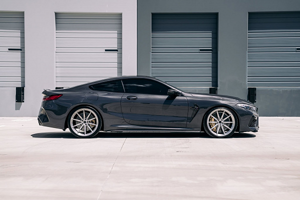Фото дисков Brixton Forged R11-R Глянцевый лак на BMW 8/M8