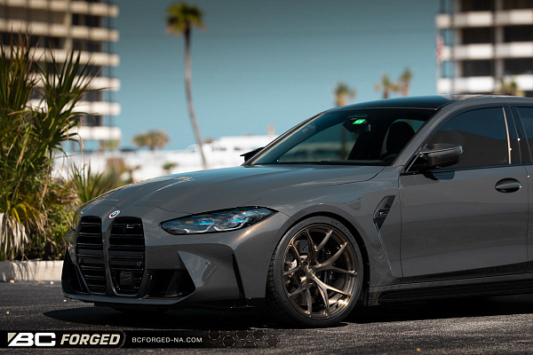 Фото дисков BC Forged RZ21 Глянцевое темное золото на BMW 3/M3 (G2x/G80)