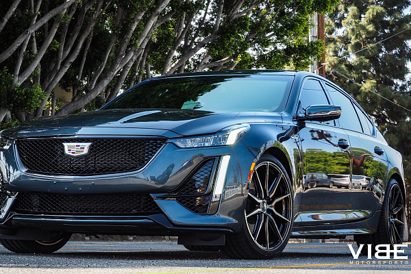 Фото дисков Vossen HF-3 Алмазная проточка на Cadillac CT5