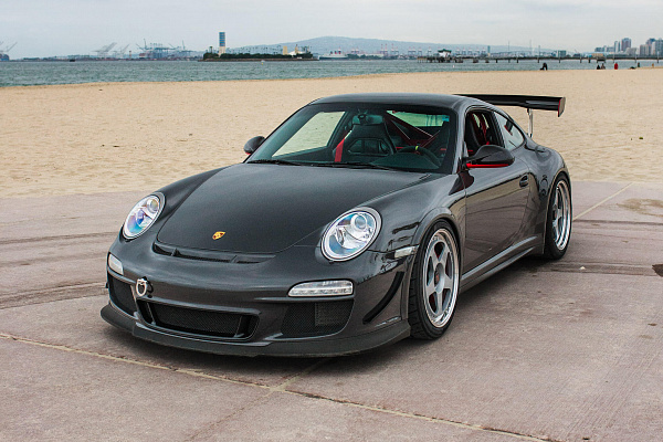 Фото дисков HRE 305 Серебро на Porsche 911 VI