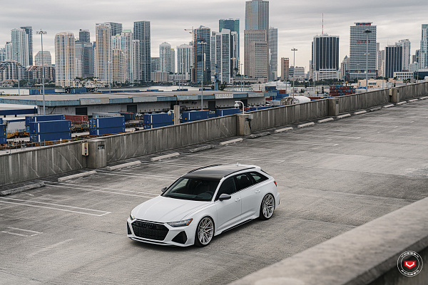 Фото дисков Vossen EVO-5R Черный глянец на Audi A/RS 6 (C8)