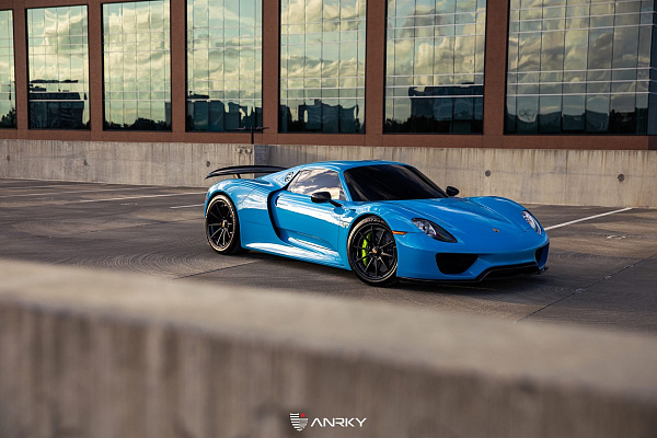 Фото дисков Anrky AN38 Черный сатин на Porsche 918 Spyder