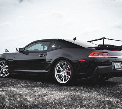 Фото дисков Vossen VFS-6 на Chevrolet Camaro V