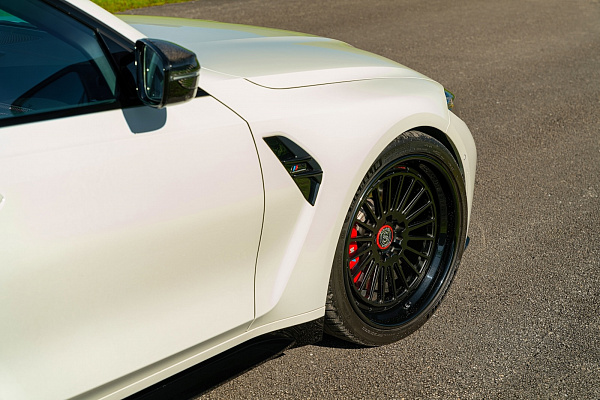 Фото дисков Strasse Wheels SV20 Track Черный сатин на BMW 3/M3 (G2x/G80)