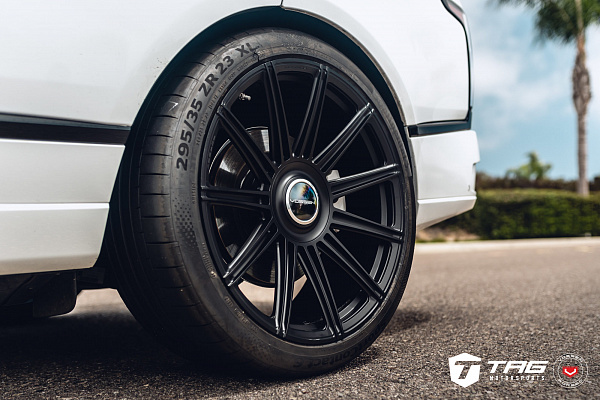 Фото дисков Vossen S17-12 Черный сатин на Land Rover Range Rover IV