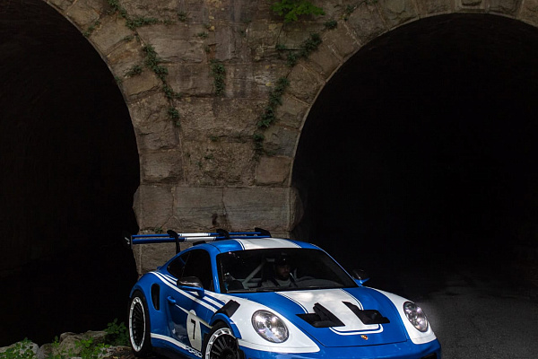 Фото дисков Brixton Forged TR11 AERO1 Белый глянец на Porsche 911 VIII