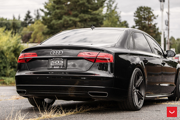 Фото дисков Vossen HF-1 Сатиновый графит на Audi A/S 8 (D4)