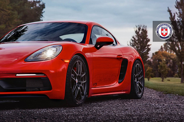 Фото дисков HRE RC104 Черный сатин на Porsche Cayman II