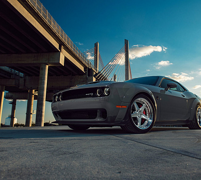 Фото дисков Anrky RS5 на Dodge Challenger III