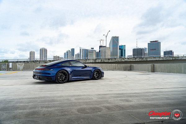 Porsche 992