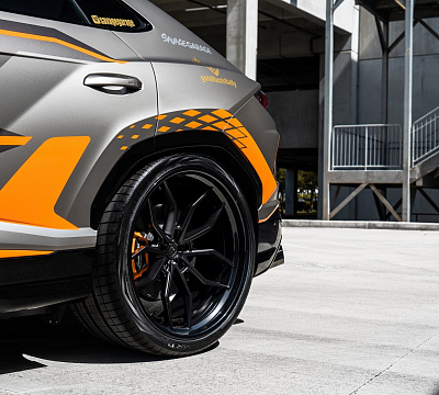 Фото дисков Anrky AN31 на Lamborghini Urus
