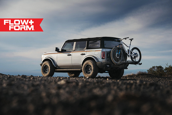 Фото дисков HRE FT1 Черный сатин на Ford Bronco