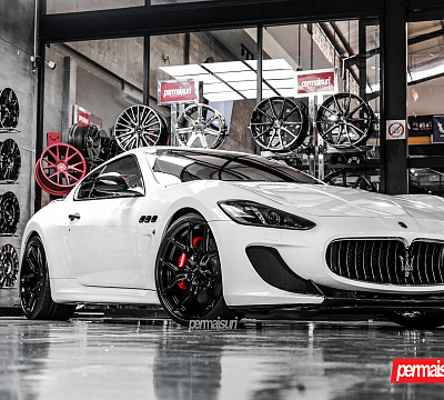 Фото дисков Vossen HF-5 на Maserati GranTurismo I