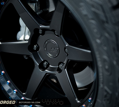 Фото дисков BC Forged LE61 // MLE61 на Toyota 4Runner V
