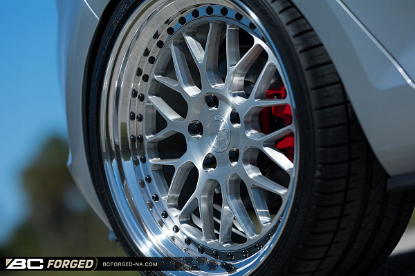 Фото дисков BC Forged LE81 // MLE81 Глянцевый лак на Volkswagen Golf VII