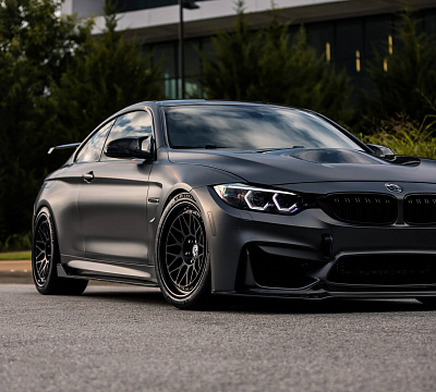 Фото дисков HRE 300 на BMW 4/M4 (F32/F82)