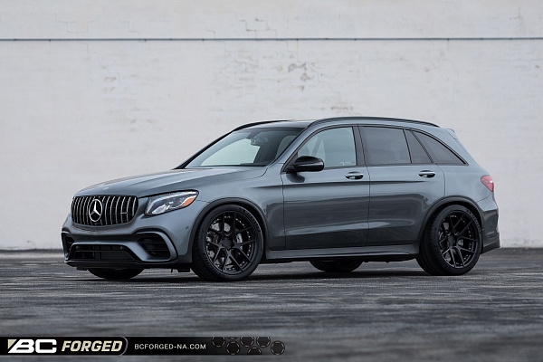 Фото дисков BC Forged HCS02 Черный матовый на Mercedes-Benz GLC (X253, C253)