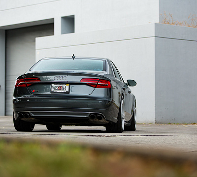 Фото дисков Vossen CV3 на Audi A/S 8 (D4)