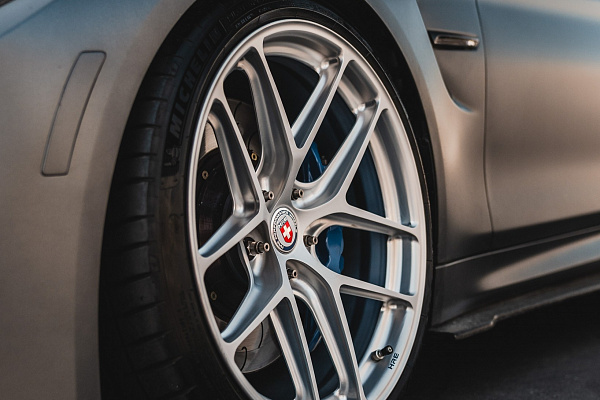 Фото дисков HRE R101 Lightweight Сатиновый лак на BMW 4/M4 (F32/F82)
