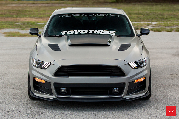 Фото дисков Vossen CV3 Серебро на Ford Mustang VI
