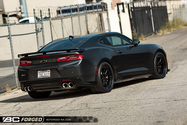Фото дисков BC Forged LE10 // MLE10 Черный матовый на Chevrolet Camaro VI