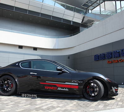 Фото дисков Strasse Wheels SM5R Deep Concave Monoblock на Maserati GranTurismo I