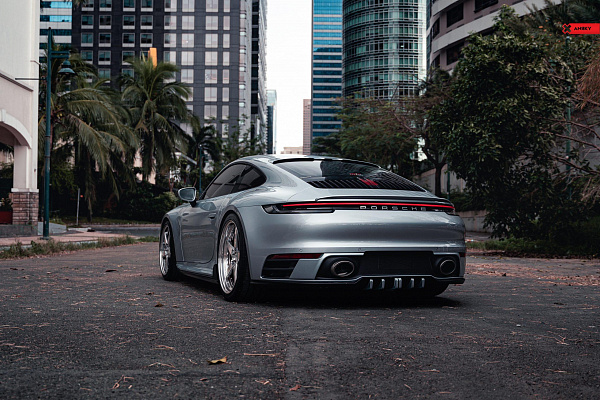 Фото дисков Anrky RS5 Полированный лак на Porsche 911 VIII