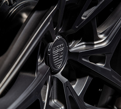 Фото дисков Anrky S3-X3 на McLaren 720S
