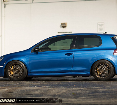 Фото дисков BC Forged RZ05 на Volkswagen Golf VII
