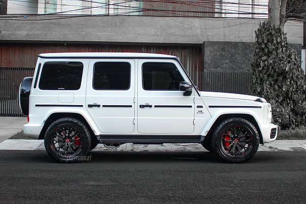 Mercedes-Benz G63 AMG