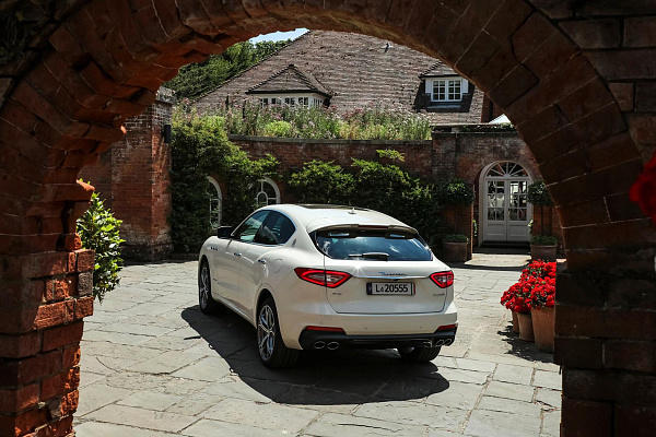 Фото дисков Maserati NEREO  на Maserati Levante