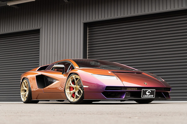 Фото дисков Anrky S2-X0 Глянцевое золото на Lamborghini Countach