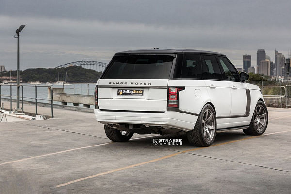Фото дисков Strasse Wheels S6 Deep Concave Monoblock Сатиновый темный лак на Range Rover IV