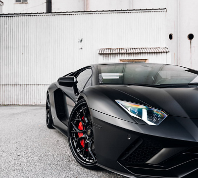 Фото дисков Brixton Forged TR05 на Lamborghini Aventador