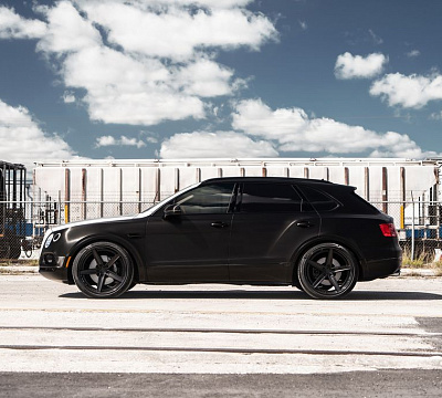 Фото дисков Anrky AN35 на Bentley Bentayga