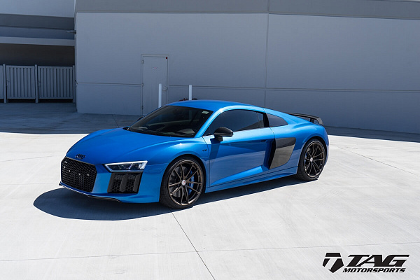 Фото дисков HRE P104 Сатиновая бронза на Audi R8 (4S)