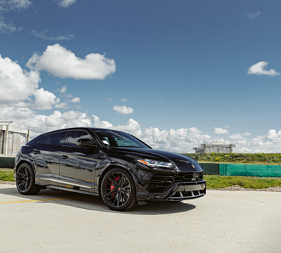 Фото дисков Vossen M-X6 на Lamborghini Urus