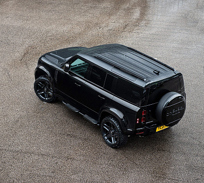 Фото дисков Kahn Mondial Retro RS на Land Rover Defender II