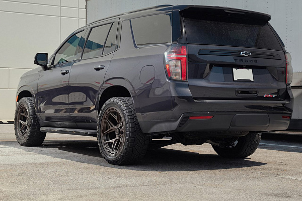 Chevrolet Tahoe V