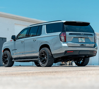 Фото дисков 4PLAY 4P55 на Chevrolet Suburban XII