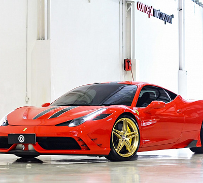 Фото дисков HRE P107 на Ferrari 458