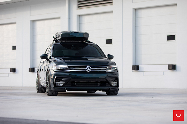 Фото дисков Vossen HF-2 Алмазная проточка на Volkswagen Tiguan II