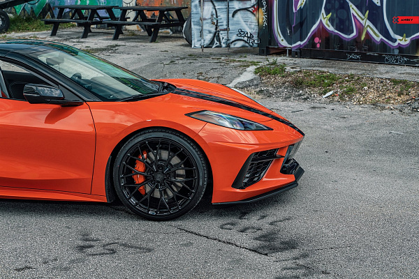 Фото дисков Anrky AN10 Черный глянец на Chevrolet Corvette C8