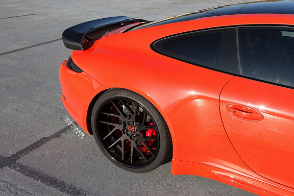 Фото дисков Strasse Wheels SM7T Deep Concave Другой цвет на Porsche 911 VII