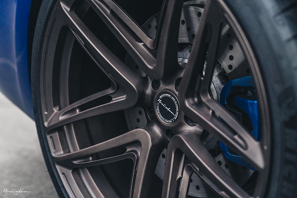 Фото дисков Brixton Forged BF01 Сатиновая темная бронза на BMW 5/M5 (G30/F90)