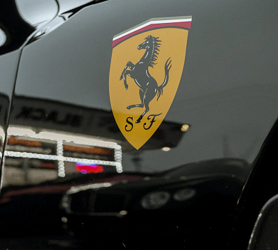 Фото дисков Brixton Forged PF14 R / RS на Ferrari Purosangue