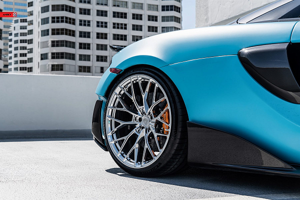 Фото дисков Anrky AN10 Полированный лак на McLaren 600