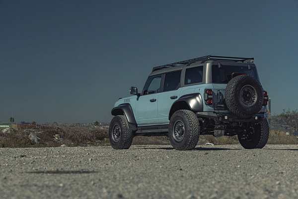 Фото дисков Black Rhino ARMORY Сатиновый графит на Ford Bronco